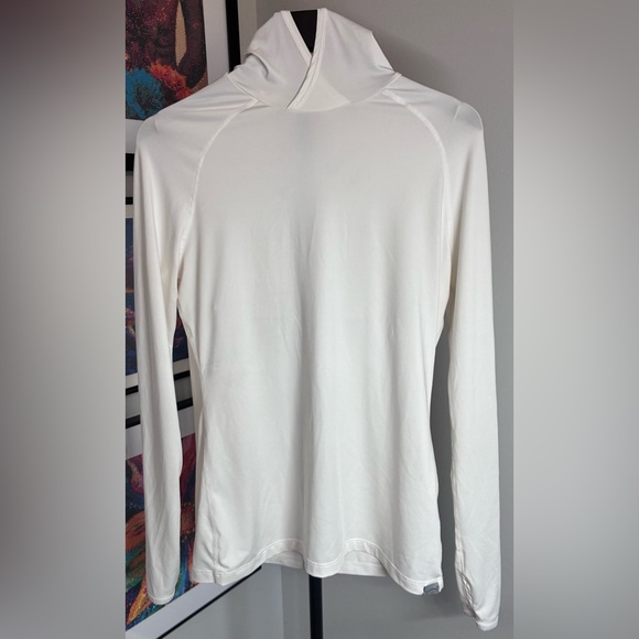 AFTCO Other - Aftco - White Long Sleeve Hoodie